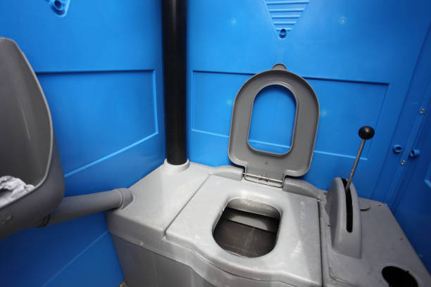 Portable Toilet Options We Offer in Lake City, IA